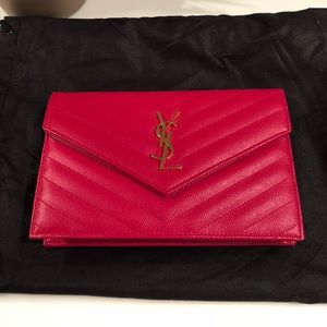 ❌SOLD!❌ Saint Laurent Small Wallet-on-Chain